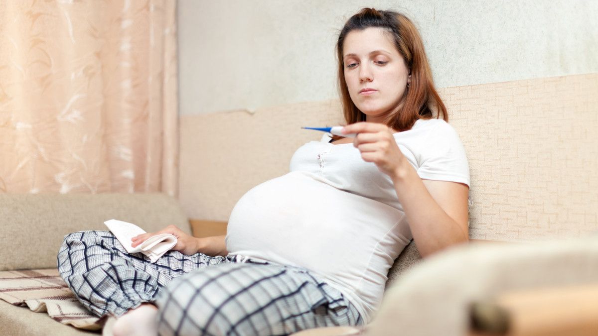 Mengenal Tanda dan Gejala Rubella pada Ibu Hamil (Iakov Filimonov/Shutterstock)