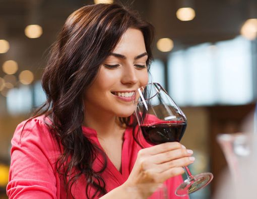 Baik Buruk Konsumsi Wine untuk Kesehatan