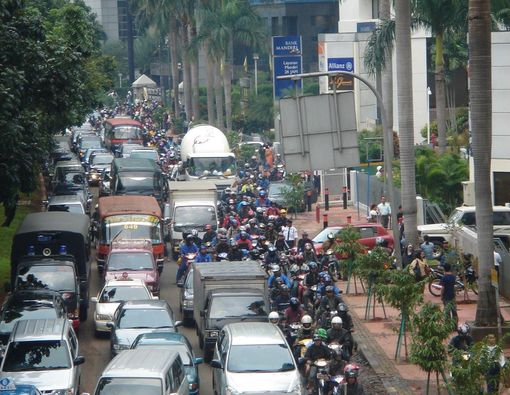 Terjebak Macet saat Mudik? Hati-hati Penyumbatan Pembuluh Darah!