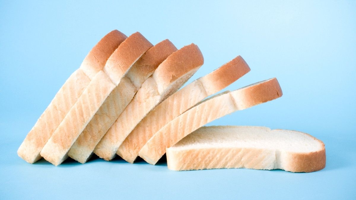 Dampak Kesehatan Akibat Sering Makan Roti Tawar Putih