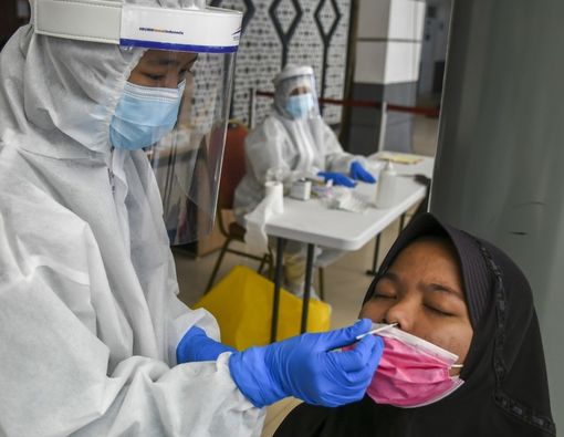 Ibu, Lakukan Ini saat Anak Terinfeksi COVID-19