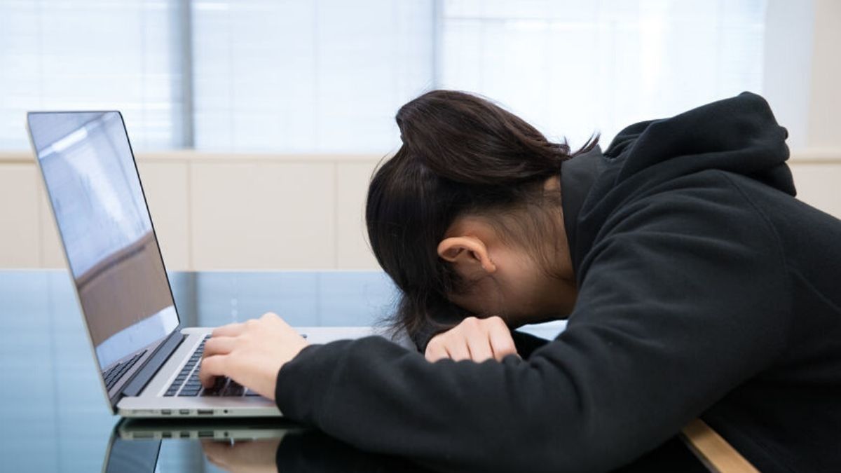 Kurang Tidur Sebabkan Kinerja Otak Menurun? Ini Fakta Medisnya