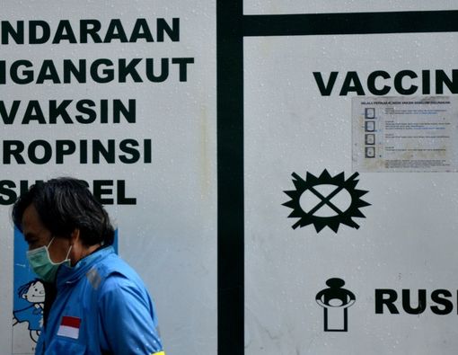 Dilarang Pulang Usai Vaksinasi Virus Corona, Ini Alasannya