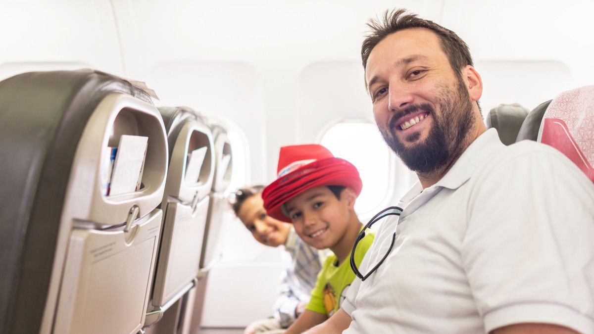 Persiapan Naik Pesawat Jarak Jauh bersama Anak