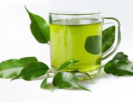 Jaga Kesehatan Hati dengan Minum Teh Hijau