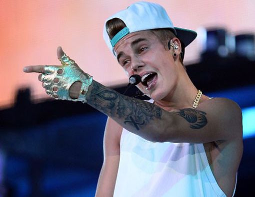 Punya Banyak Tato Seperti Justin Bieber, Amankah?