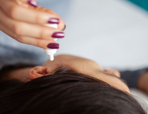 Jenis-jenis Obat Tetes Telinga dan Cara Menggunakannya