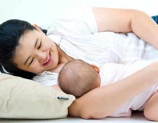 Dahsyatnya Manfaat ASI untuk Buah Hati