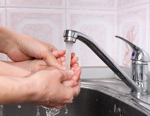 Kenapa si Kecil Perlu Cuci Tangan?