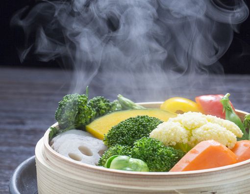 Daripada Gorengan, Pilih Menu Makanan Kukus untuk Berbuka, yuk!