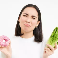 Makanan yang Harus Dihindari Saat Berjerawat, Apa Saja?