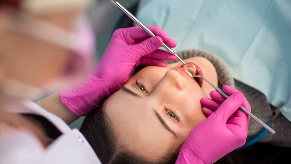 Ini Beberapa Tes Kesehatan Gigi untuk Masuk Sekolah Kedinasan