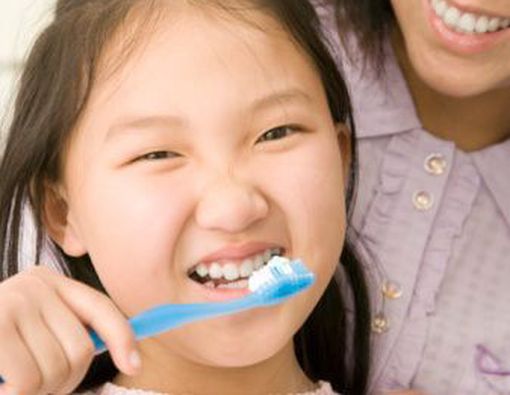 Perilaku Orangtua Pengaruhi Keberhasilan Perawatan Gigi Anak