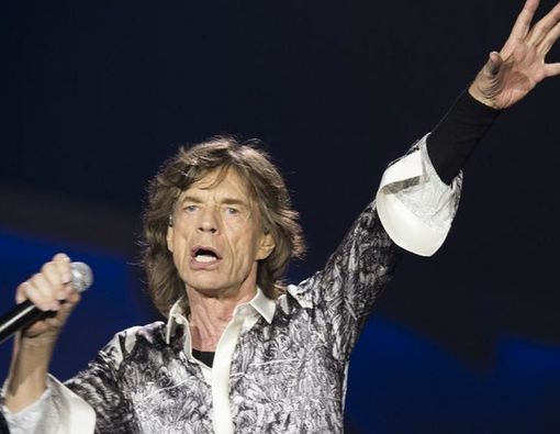 5 Gejala Gangguan Katup Jantung yang Dialami Mick Jagger