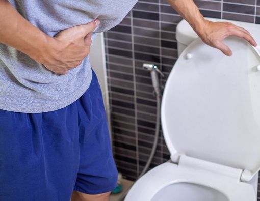 Cara Mengatasi Konstipasi pada Lansia, Aman dan Efektif!