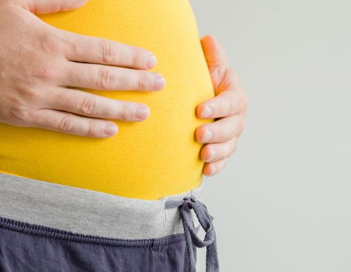 Mengapa Pria Rentan Alami Penumpukan Lemak di Perut?