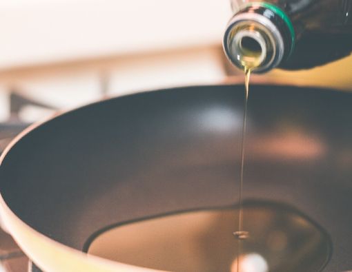 Pilihan Minyak Memasak yang Baik untuk Diabetesi