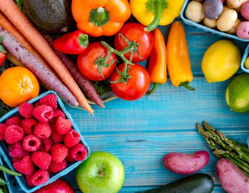 15 Sayur dan Buah Ini Bisa Kamu Makan dengan Kulitnya