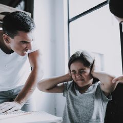 Break the Cycle: Pentingnya Memutus Trauma Lintas Generasi dalam Keluarga