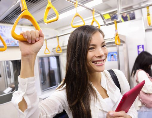 4 Kiat Sehat Naik Transportasi Umum