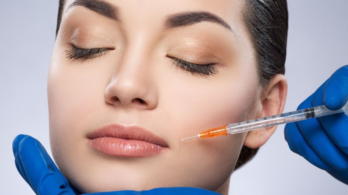 Mengenal Peran dan Tindakan yang Dilakukan Dokter Bedah Plastik