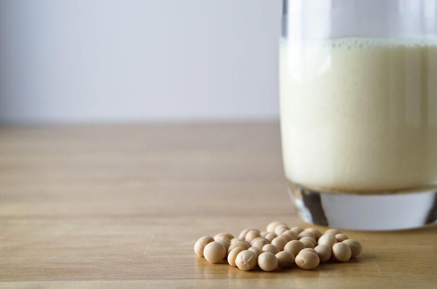 Benarkah Susu Kedelai Mampu Mencegah Osteoporosis?