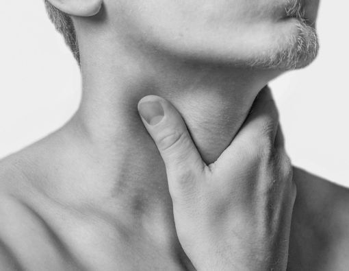 Jangan Keliru, Ini Perbedaan Kelainan Pita Suara dan Asma