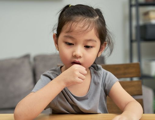 6 Obat Radang Tenggorokan Anak yang Ampuh di Apotek