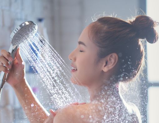 Ternyata, Mandi Tidak Pakai Sabun Ada Manfaatnya!