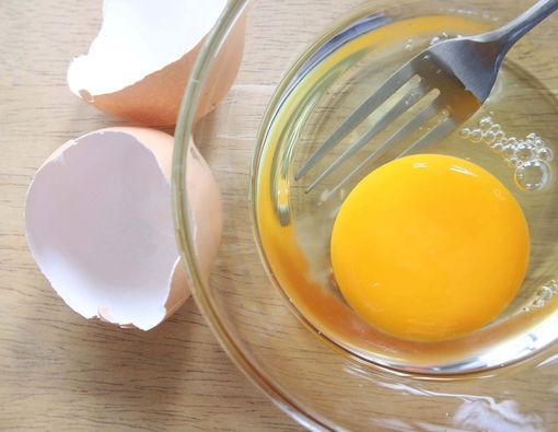 Bolehkah Ibu Hamil Makan Telur Mentah?