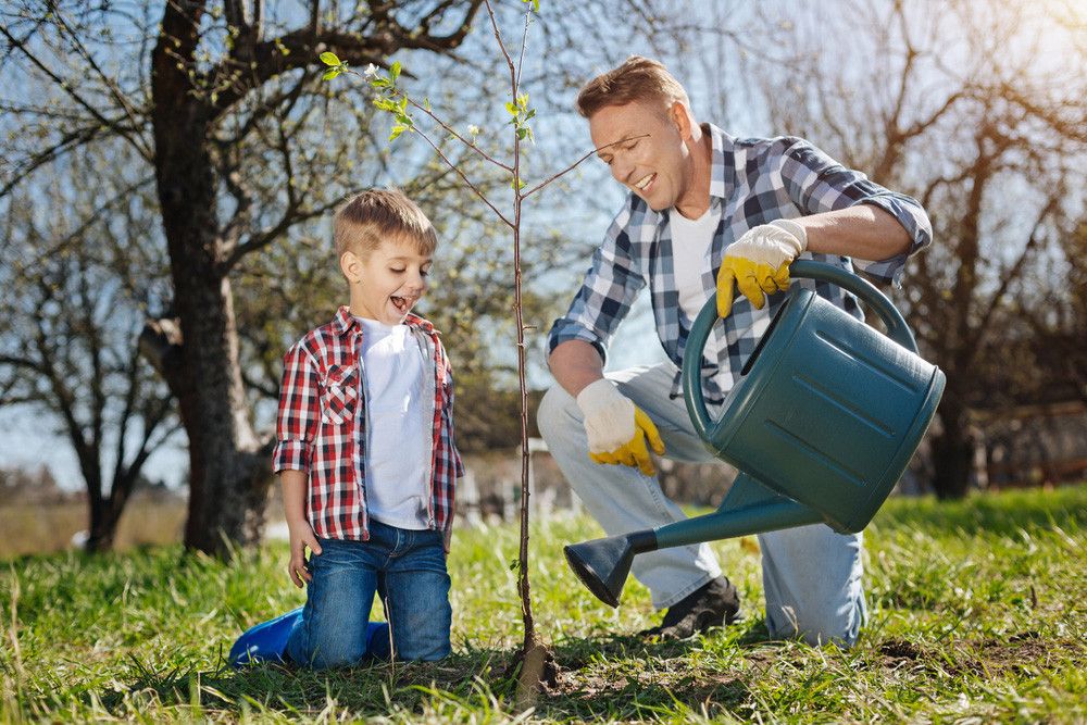 Mengajarkan Anak Cinta Lingkungan sejak Dini (Dmytro Zinkevych/Shutterstock)