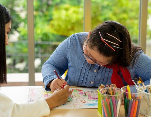 Mengenal Istilah Parenting Self-Efficacy dalam Merawat Anak Autisme