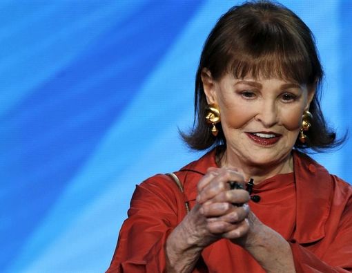 4 Fakta Kanker Perut yang Dialami Desainer Gloria Vanderbilt
