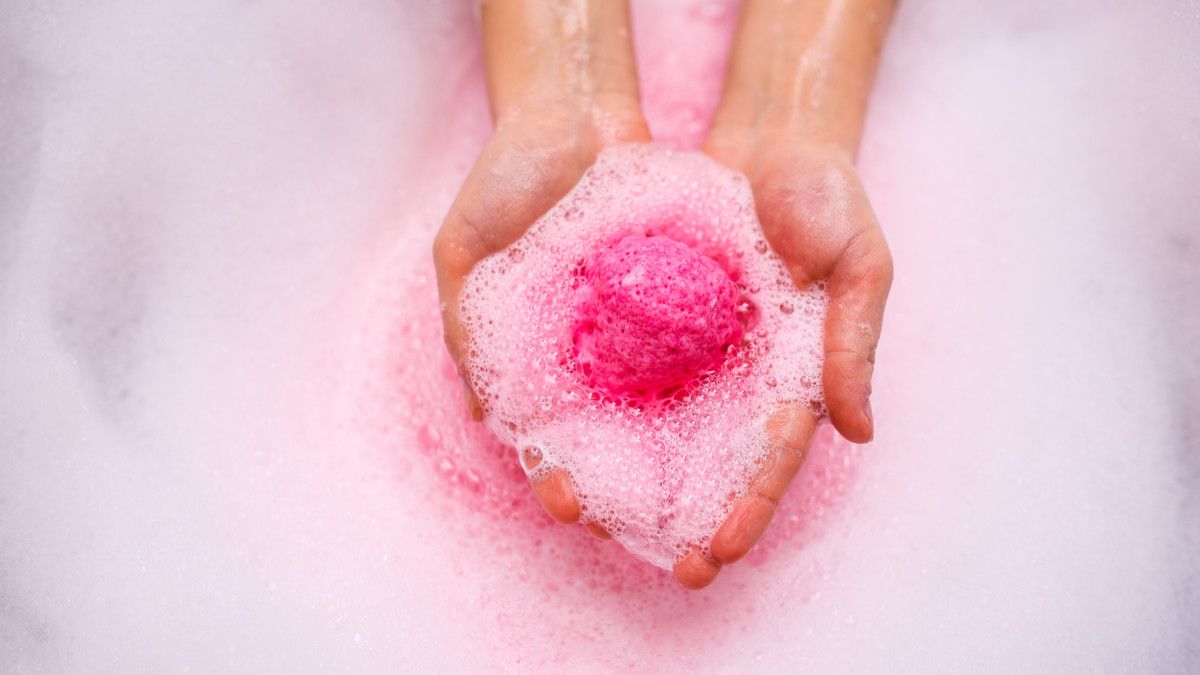 Bahaya Mandi dengan Bath Bomb bagi Kulit