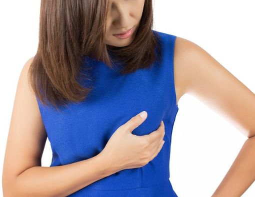 Pijat Payudara untuk Memperlancar ASI