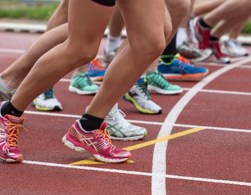 Mengenal Sepatu Plate Carbon yang Sedang Hype di Kalangan Pelari