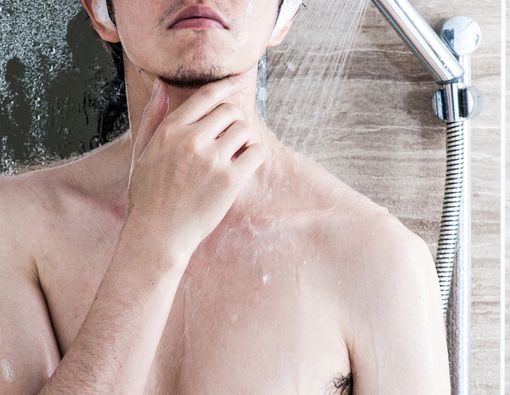 Bolehkah Mandi Air Dingin Saat Demam?