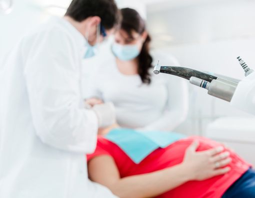 Gangguan Gigi dan Mulut yang Perlu Diwaspadai Ibu Hamil