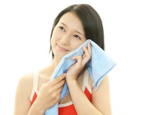 Cara Mengecilkan Pori-Pori Wajah