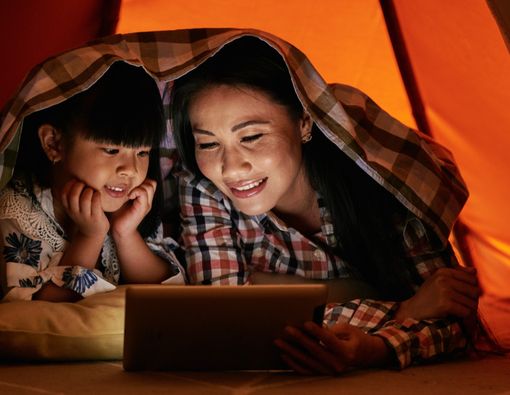 Cara agar Anak Tidak Tiru Adegan Kekerasan dari Kartun