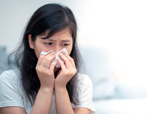 5 Kiat Mencegah Tertular Flu Saat Naik MRT