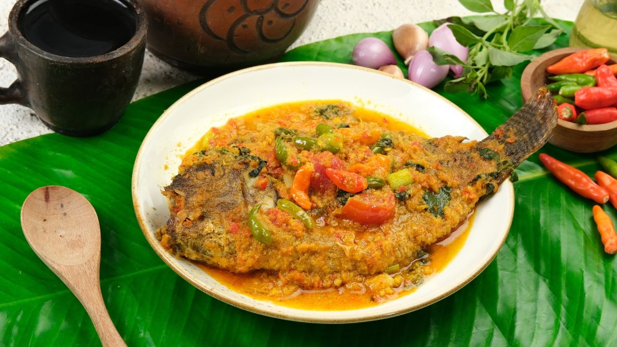 Kandungan Gizi dan Resep Memasak Pindang Kuah Kuning yang Sehat