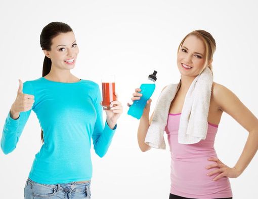 Mana Lebih Baik, Minuman Isotonik atau Jus Buah?