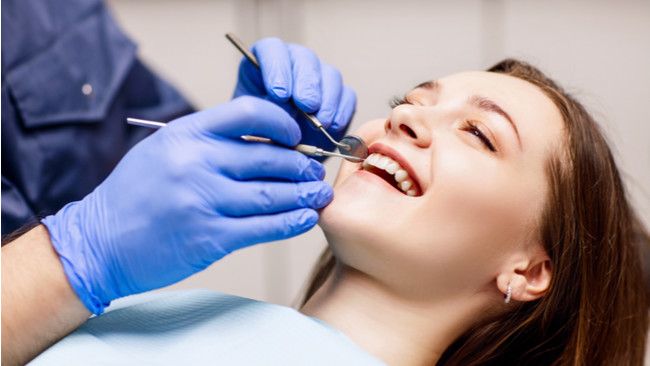 Tips Merawat Kesehatan Gigi bagi Penderita Diabetes