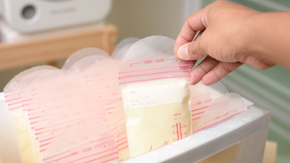 Busui, ASI Dapat Bantu Melawan Infeksi Virus Corona