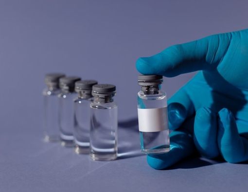 Dosis Vaksin COVID-19 Keempat, Perlukah?