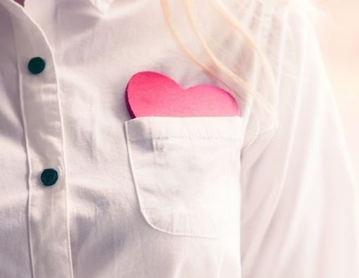 Pacaran tapi Tak Dikenalkan ke Keluarga? Awas Pocketing Relationship