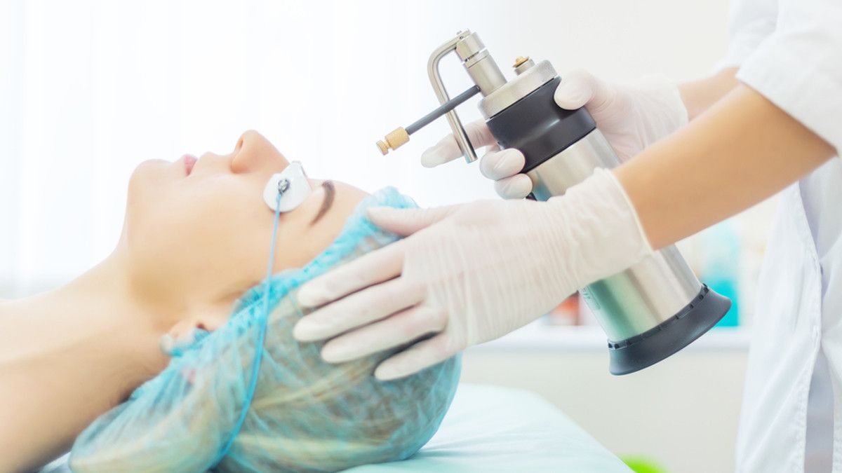 Wajah Kencang dan Awet Muda dengan Facial Krioterapi