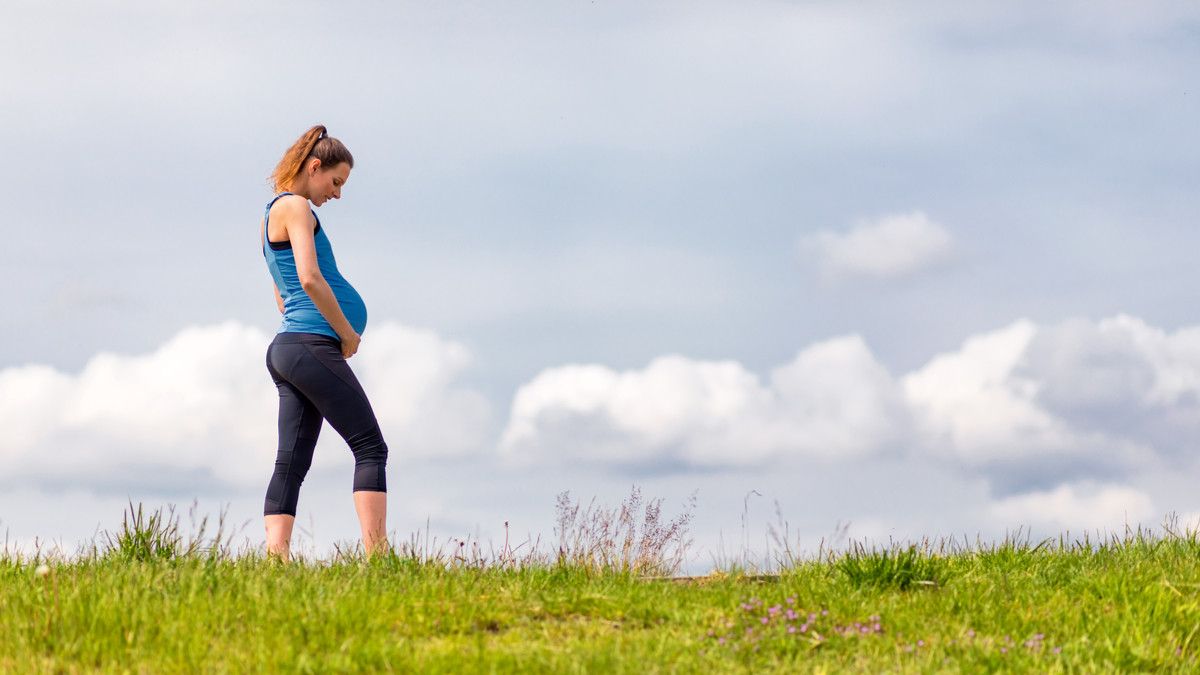 4 Olahraga untuk Ibu Hamil yang Perlu Dilakukan Rutin