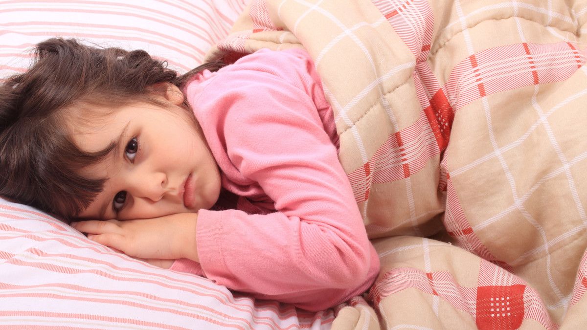 Ternyata, Insomnia Ibu Bisa Menular pada Anak